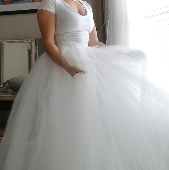 Cinderella ball gown white tulle wedding skirt - Picture 5 of 8